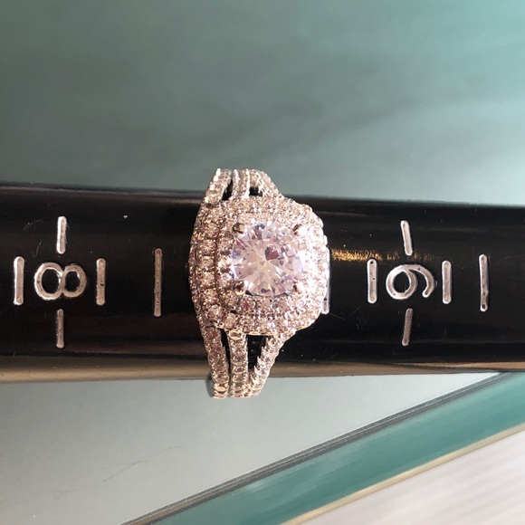 Sterling Silver Ring - Picture 9 of 9